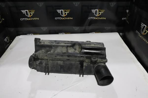 FORD TRANSİT 100 L-S-V ÇIKMA PARÇA  T15 HAVA FİLTRE KUTUSU